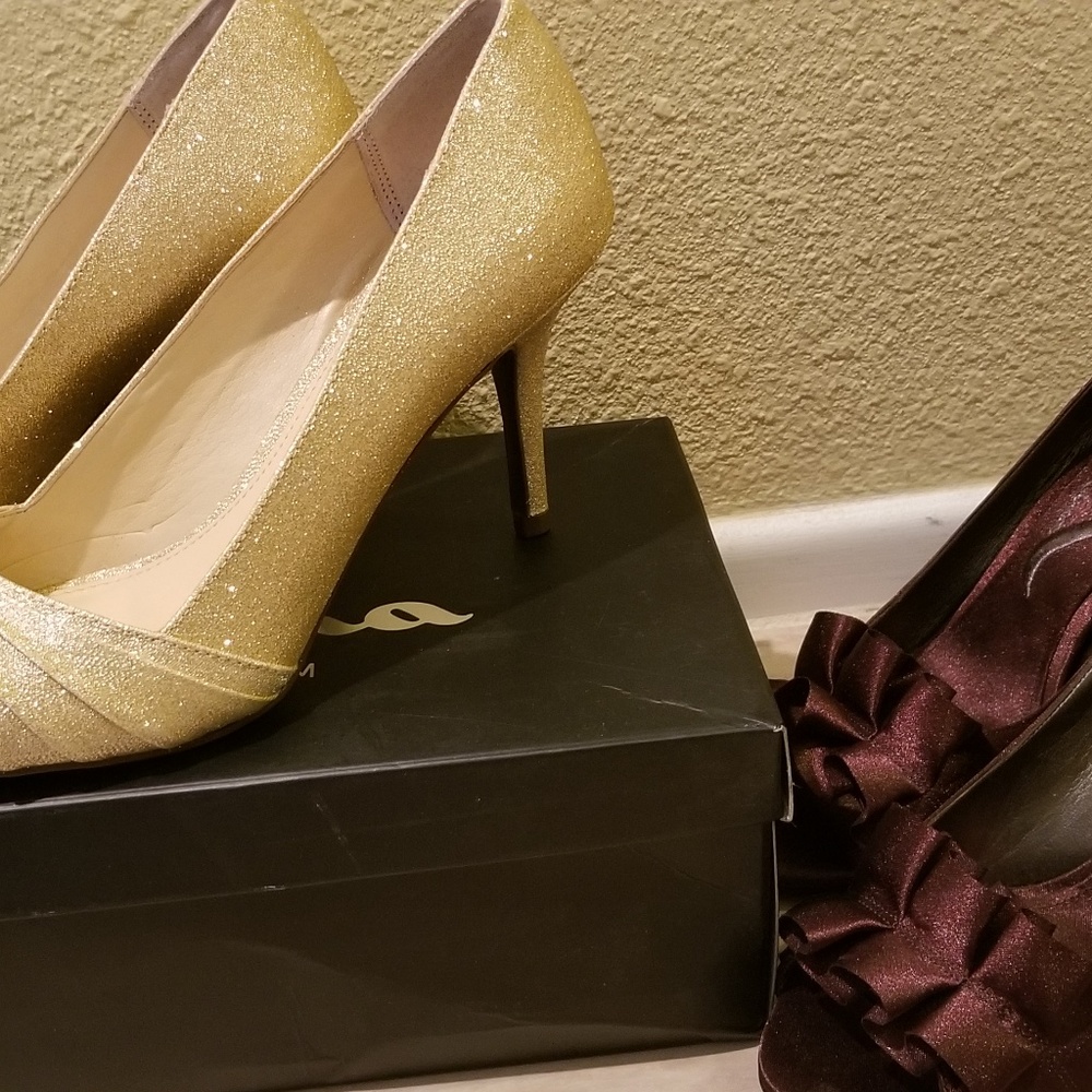(2) New pairs of Nina shoes